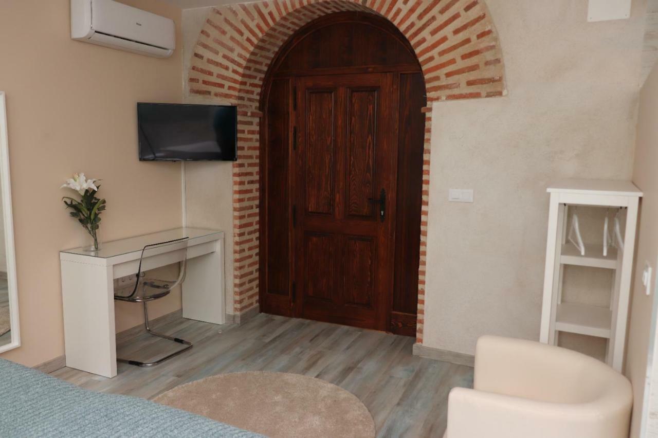 Apartamentos Turisticos Desiree Arevalo Exterior photo
